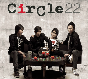 Circle 22 cover